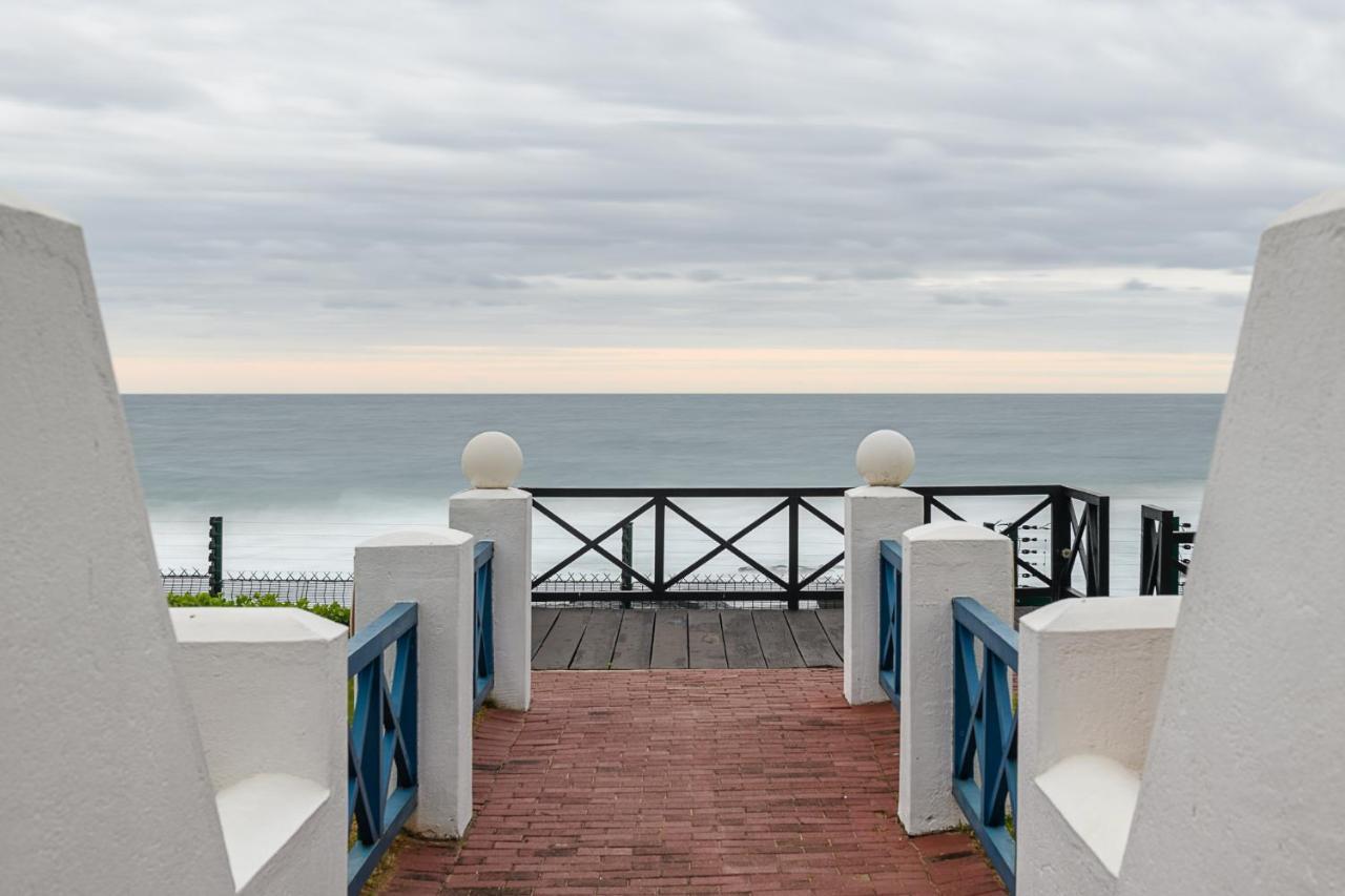 Le Paradis, Self-Catering Beachfront Apartments Ballito Bagian luar foto